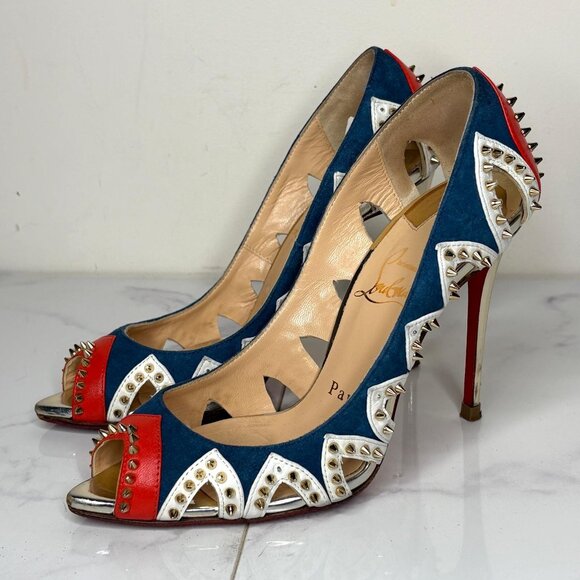 Christian Louboutin CIRCUS CITY 100 Spiked Embellished Peep Toe Pumps Heels 35